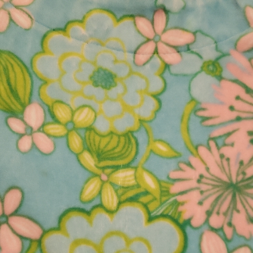 Lilly Pulitzer Kids Floral  Cover Up Dress in Blue and Green - Picture 3 of 3